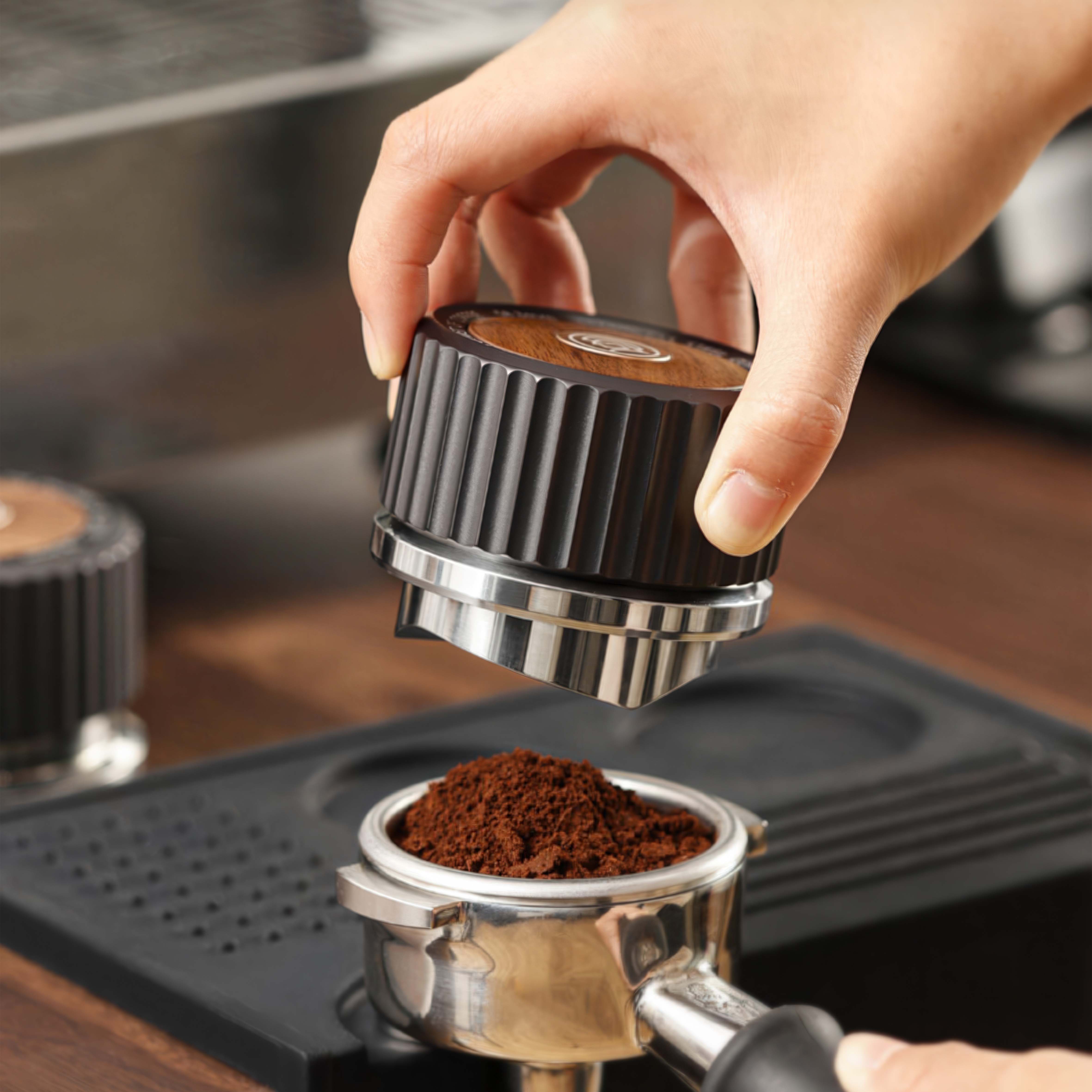 Thunder Gravity Coffee Distributor