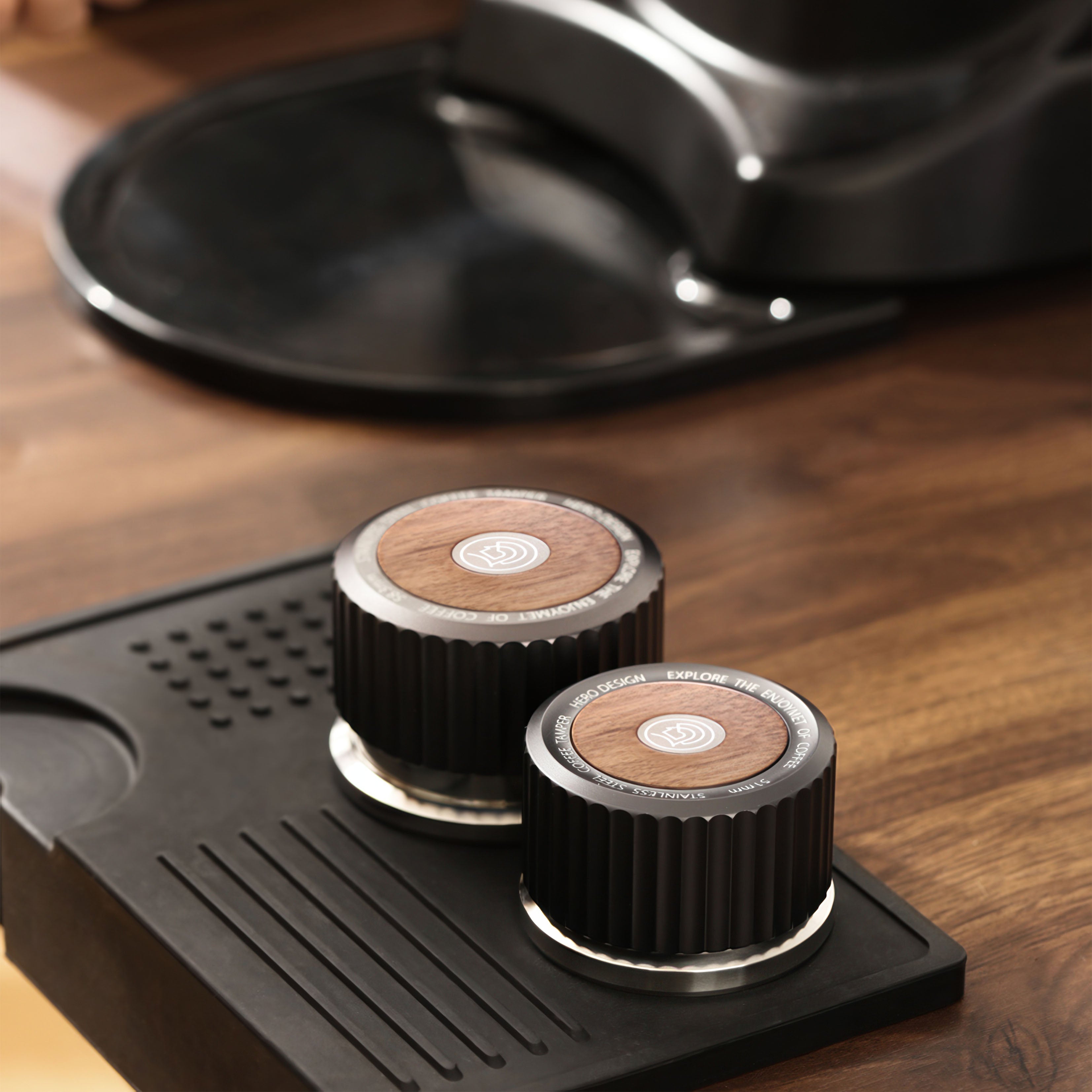 Thunder Gravity Coffee Distributor