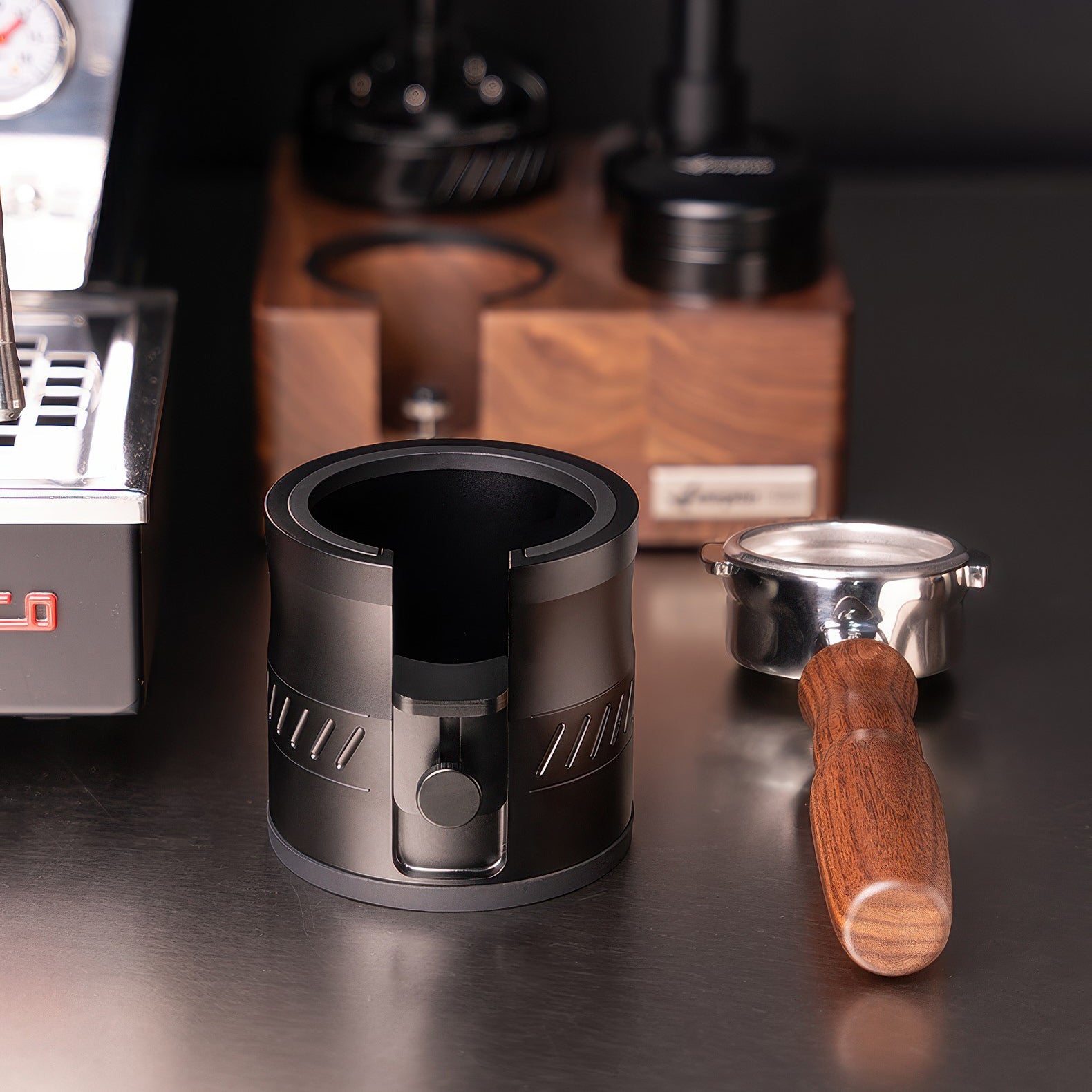 Multi-Function Portafilter Tamping Holder